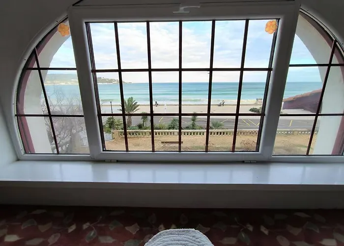 Appt Exceptionnel-spacieux-vue Plage-garage Apartman